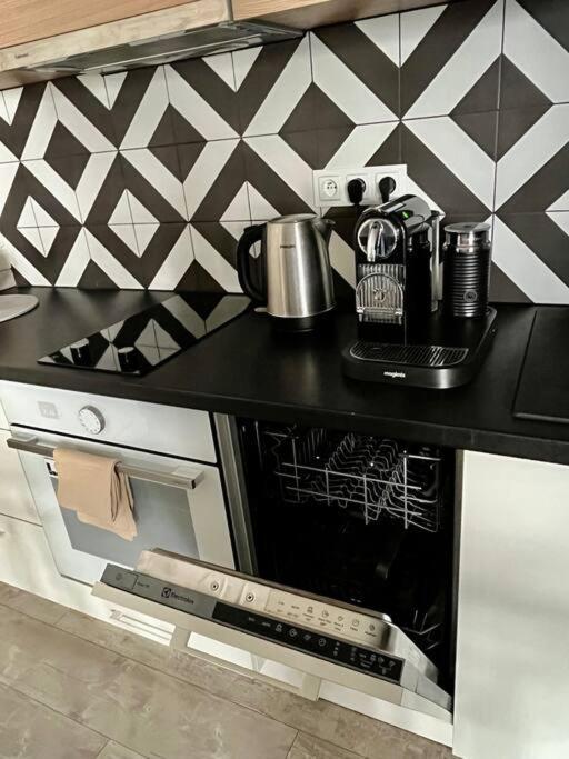 Smart Apartment Ogrodowa Варшава Екстериор снимка